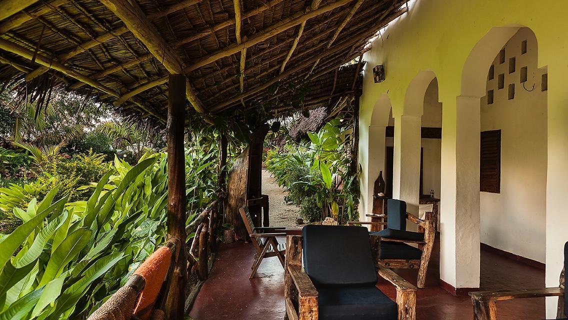 Emerald Bay Resort Kizungu エクステリア 写真
